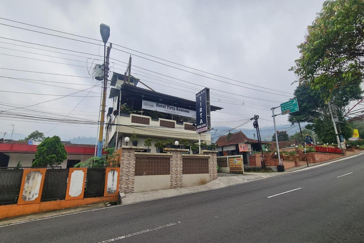 Capital O 93250 Hotel Tirta Kencana 2 Baturaden Banyumas Bagian luar foto