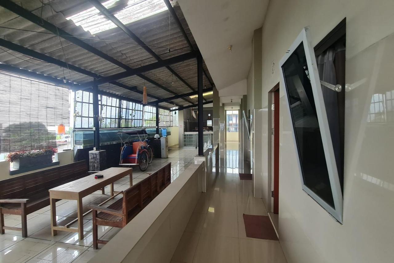 Capital O 93250 Hotel Tirta Kencana 2 Baturaden Banyumas Bagian luar foto