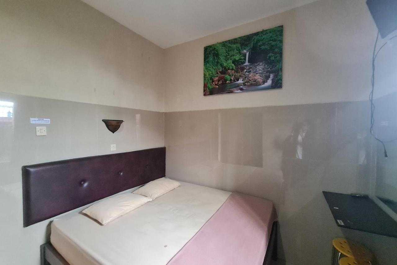 Capital O 93250 Hotel Tirta Kencana 2 Baturaden Banyumas Bagian luar foto