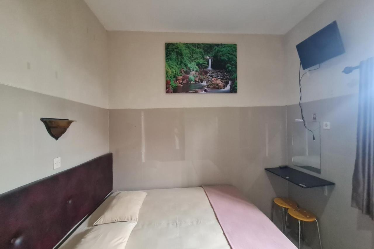 Capital O 93250 Hotel Tirta Kencana 2 Baturaden Banyumas Bagian luar foto