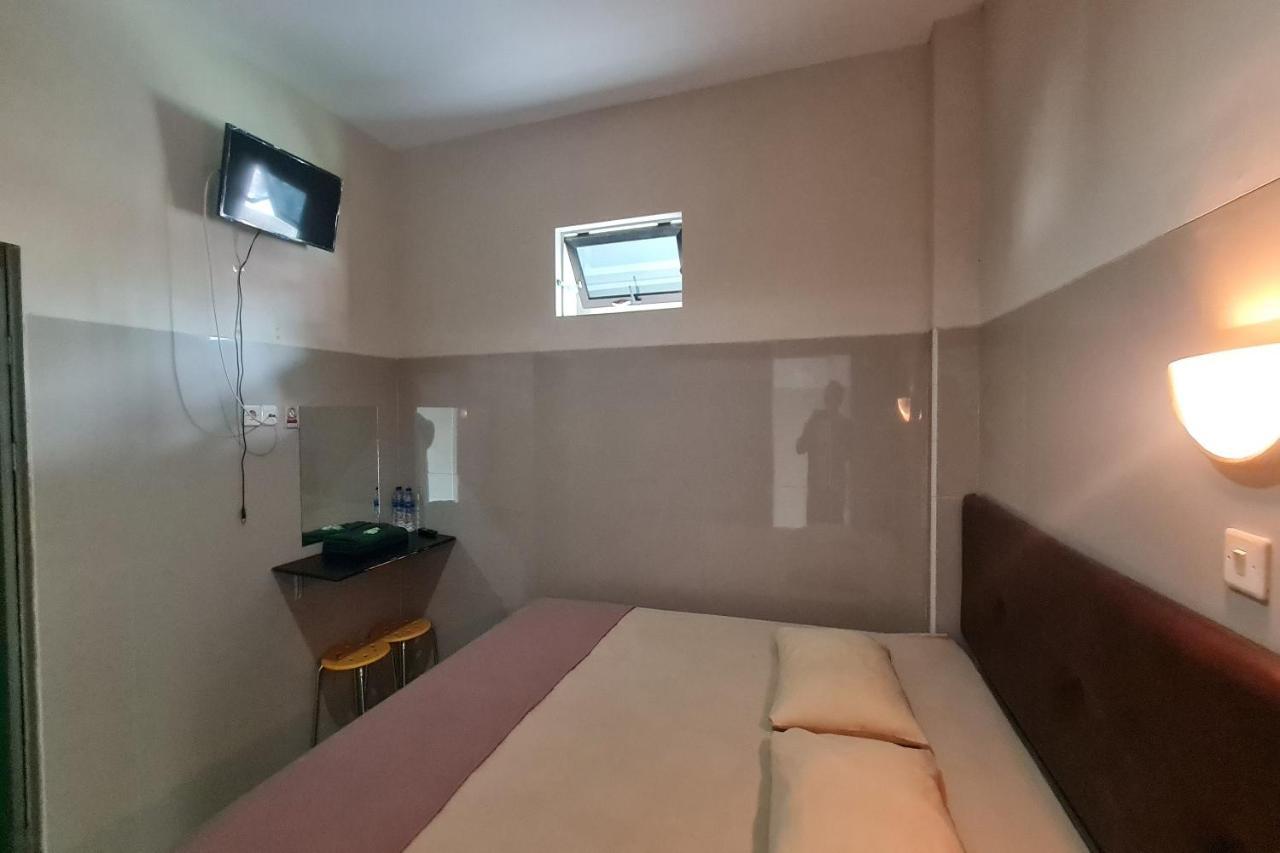 Capital O 93250 Hotel Tirta Kencana 2 Baturaden Banyumas Bagian luar foto