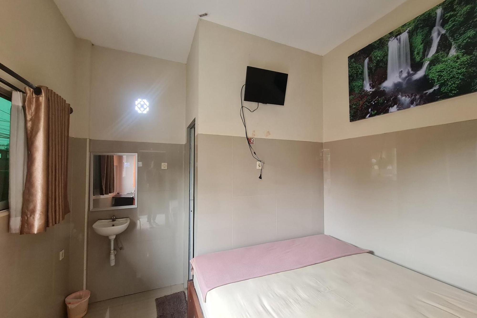 Capital O 93250 Hotel Tirta Kencana 2 Baturaden Banyumas Bagian luar foto