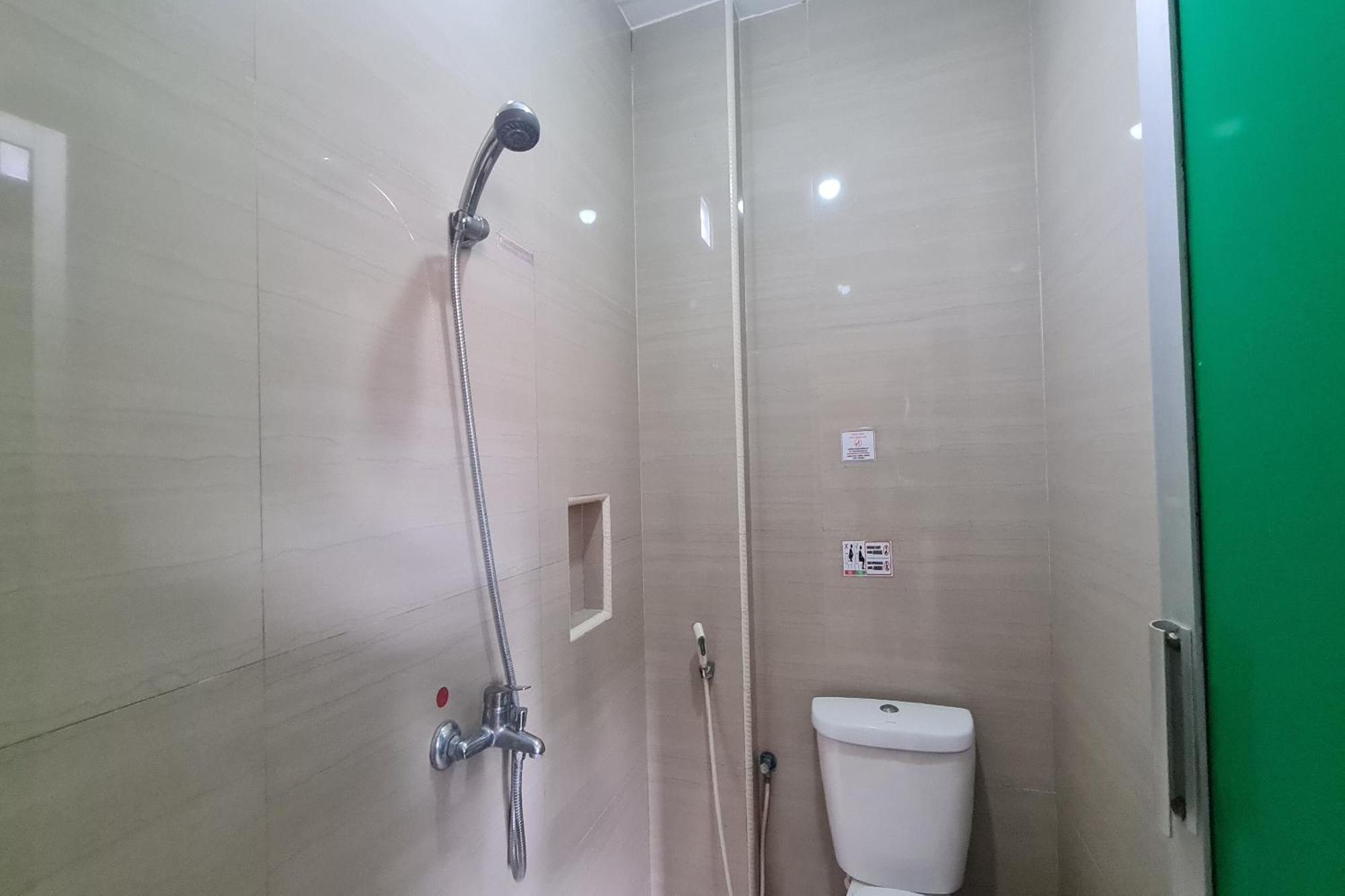 Capital O 93250 Hotel Tirta Kencana 2 Baturaden Banyumas Bagian luar foto